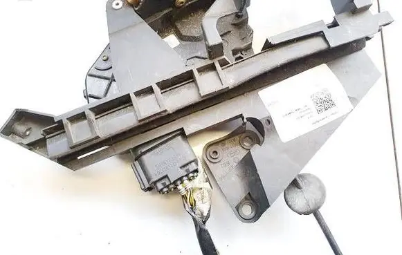 Ford Focus C-MAX Rear door lock 3m51r266b30ab 3m51-r266b30-ab