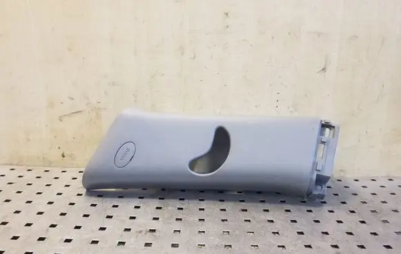 (C) pillar trim