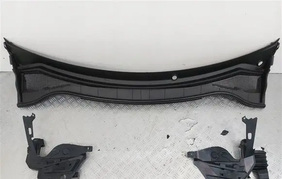 Ford Kuga III Wiper trim LV4BS02216AG