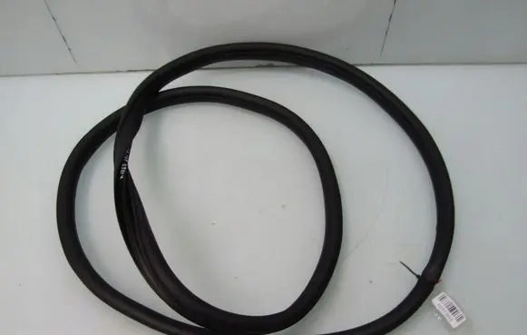 KIA Xceed Rubber seal rear door 