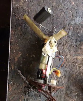 Ford Mondeo MK II In-tank fuel pump XS7UA1A