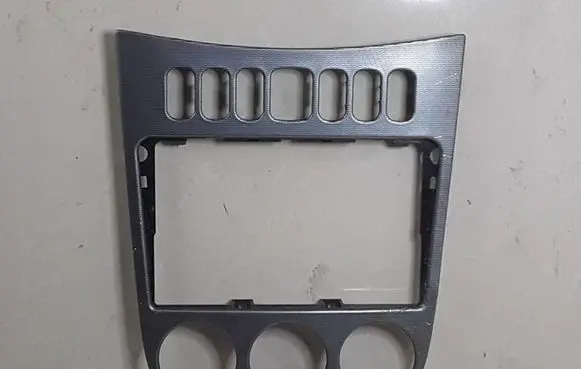 Mercedes-Benz A W168 Radio/GPS head unit trim A16868036