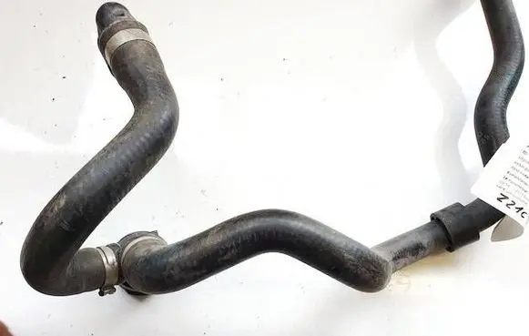 BMW 4 F32 F33 Engine coolant pipe/hose 8512420