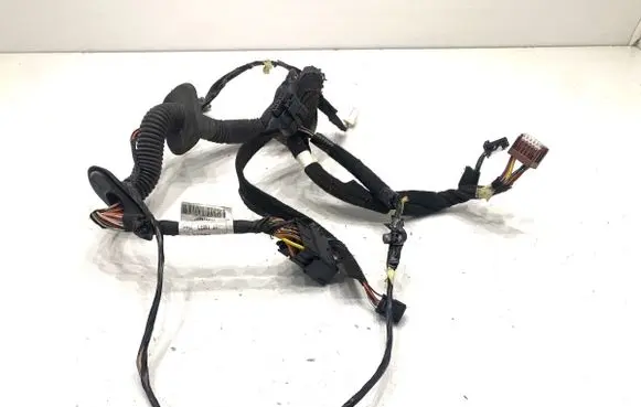Opel Movano B Front door wiring loom 241257265R