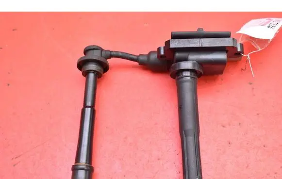 Suzuki Swift I High voltage ignition coil 83E1-87142230
