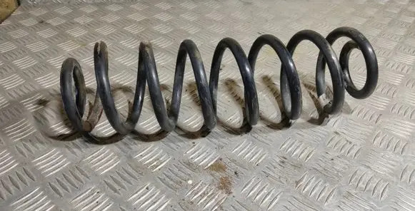 Skoda Octavia Mk3 (5E) Rear coil spring 5Q0511115