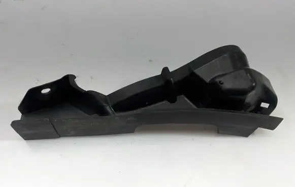 Audi A6 C7 Fender mounting bracket 4G0805233