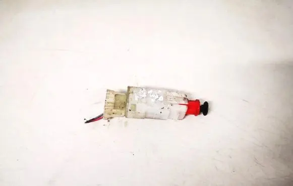 Opel Zafira A Brake pedal sensor switch 90492444