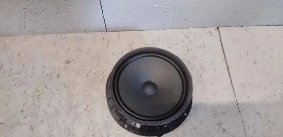 Audi e-tron Front door speaker 4K0035415
