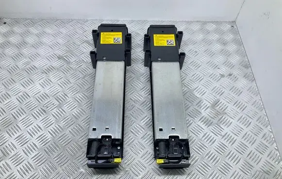 Audi A3 S3 8V Convertible roof roll over bar 8V7880078A 8V7880077A