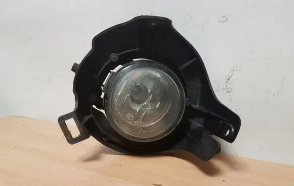 Nissan Navara Front fog light 89210549