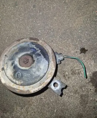 Hyundai Galloper Horn signal E11110
