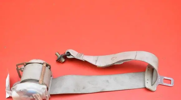 Subaru Legacy Front seatbelt 2024245
