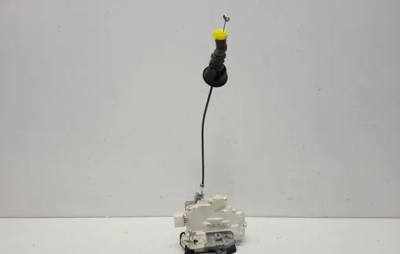 Audi A6 S6 C7 4G Rear door lock 4G0839015A A046879