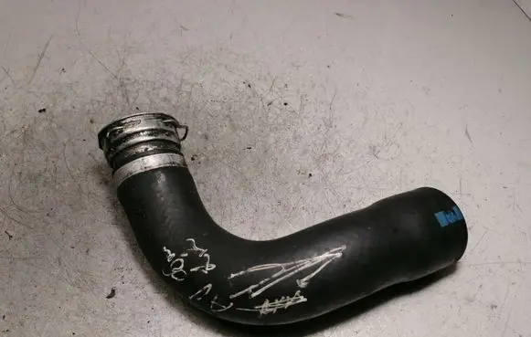 Toyota Avensis T250 Intercooler hose/pipe