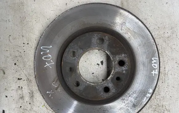 Peugeot 407 Front brake disc