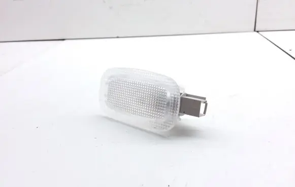 Mercedes-Benz CLS C218 X218 Front seat light A2218200401