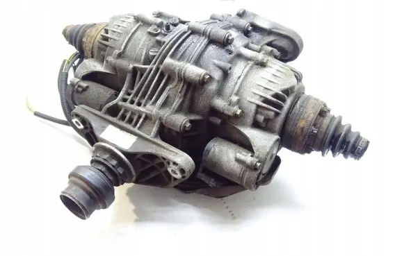 BMW X5 E70 Rear differential 7586025