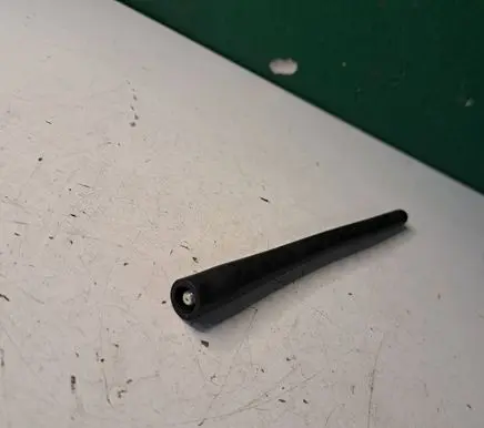 Nissan X-Trail T30 Radio antenna 