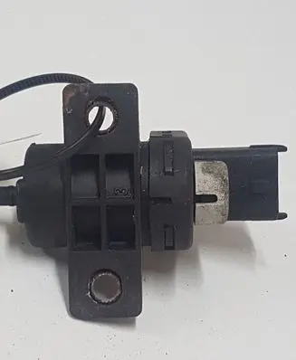 Opel Astra H Turbo solenoid valve 55566051 EV152 PA6GF60