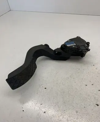 Audi A6 S6 C5 4B Accelerator throttle pedal 8D1723523M 6PV00837602