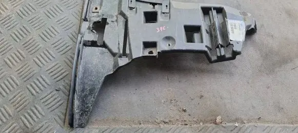 Volvo V70 Front bumper mounting bracket 09190303 9484337