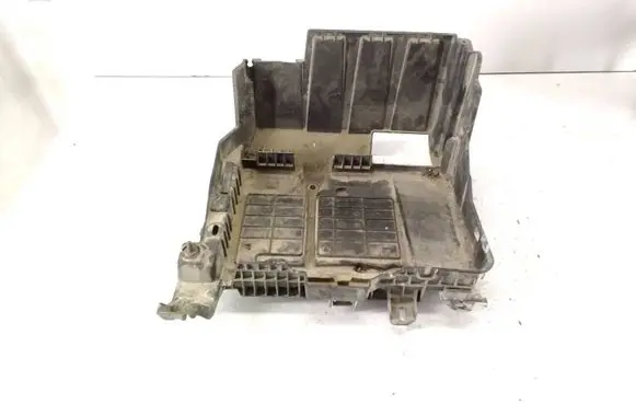 Renault Scenic II - Grand scenic II Battery tray 8200467409