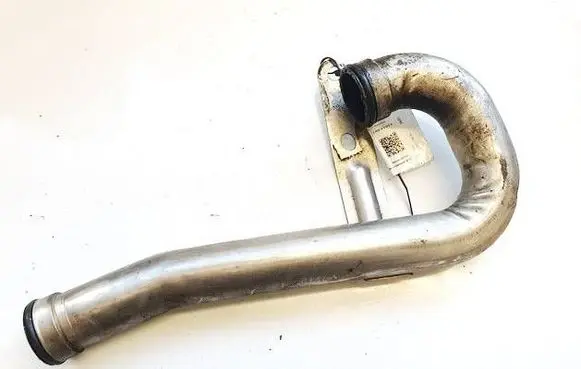 Nissan Qashqai EGR valve line/pipe/hose 506623
