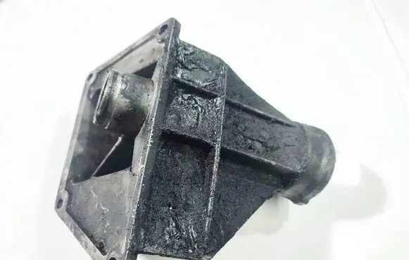 BMW X5 E53 Engine mounting bracket 31537503120 226