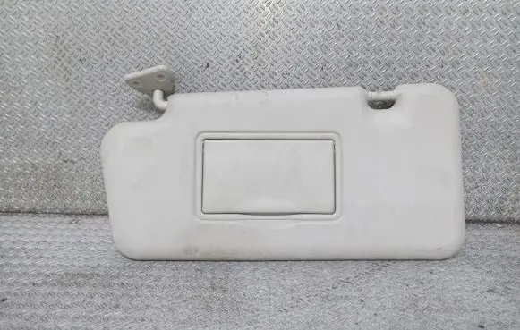 Nissan Note (E11) Sun visor