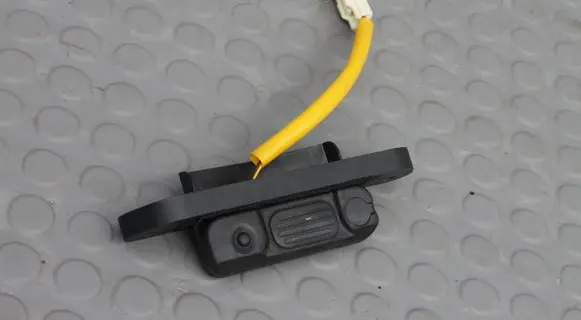 Rear door exterior handle