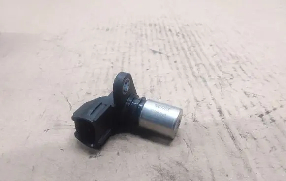 Volvo V70 Crankshaft position sensor 30713485 0296001211
