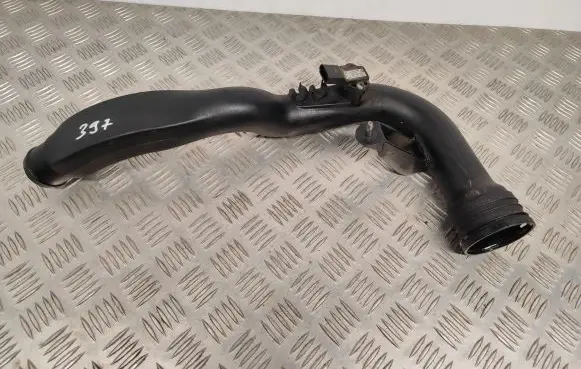 Audi A4 S4 B7 8E 8H Intercooler hose/pipe 3B0145762C