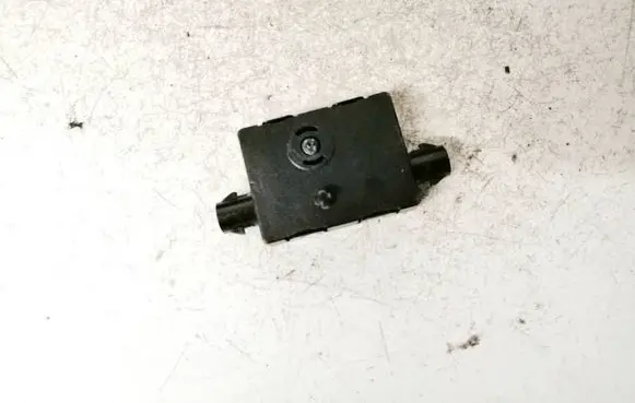 BMW 2 F22 F23 Antenna control unit 932572402 21889810