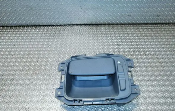 Loading door interior handle