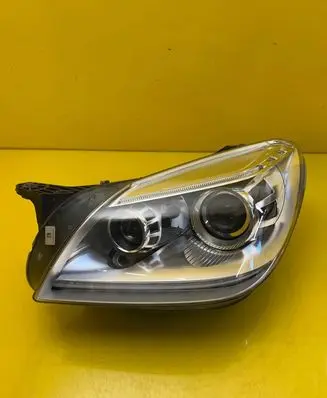Mercedes-Benz SLK R172 Headlight/headlamp A1728202561