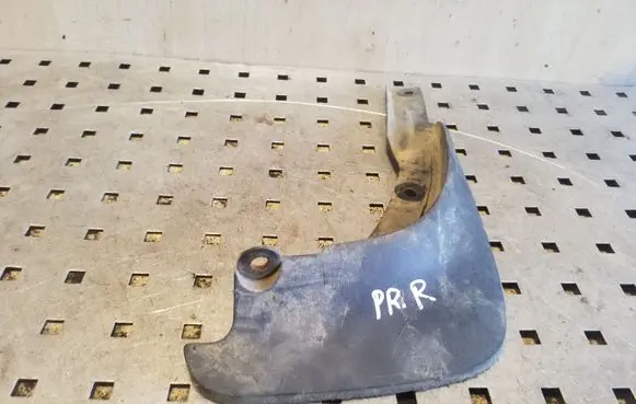 Toyota Yaris Front mudguard 