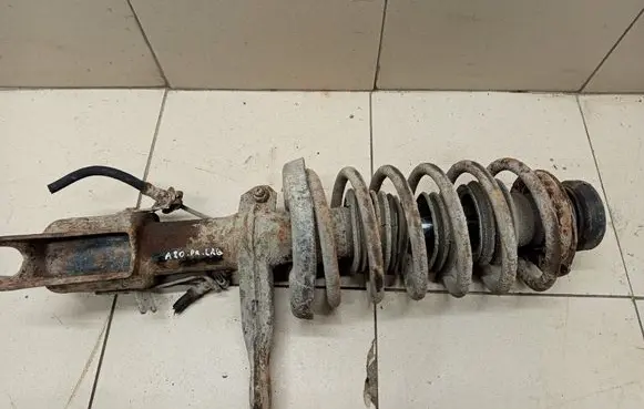 Audi 80 90 B3 Front shock absorber with coil spring