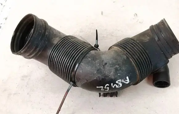 Volkswagen Golf VI Air intake hose/pipe 3c0129654