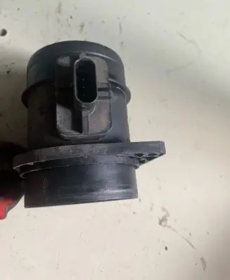 Volkswagen Polo V 6R Mass air flow meter 03P906461 0281006132