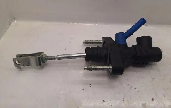 Toyota Corolla Verso AR10 Clutch master cylinder 3142005041 3310619