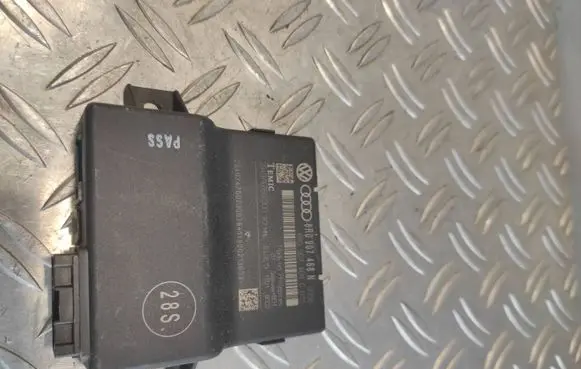 Audi A5 Sportback 8TA Gateway control module 8R0907468N 2840747607300 8R0907468C