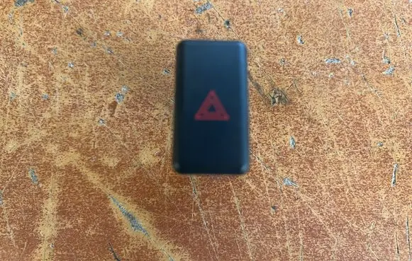 Mazda 5 Hazard light switch BP4K664H0 17052008 03750330