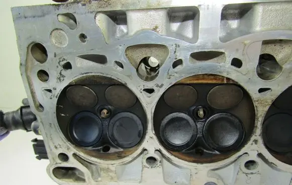 Audi Q5 SQ5 Engine head 06H10333J