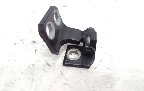 Fiat 500L Rear door upper hinge A077283