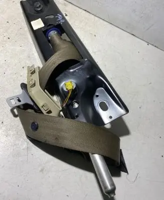 Volvo S80 Front seatbelt GB14166200 1000069 20050911040