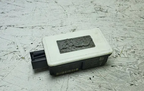 Volvo S80 Door central lock control unit/module 31252988