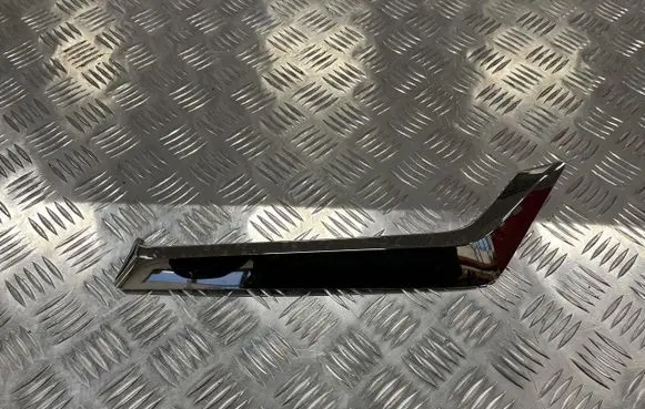 Infiniti Q60 Fender trim (molding) PU14882