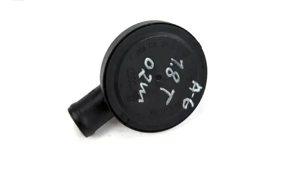 Audi A6 S6 C5 4B Breather valve 06A129101A