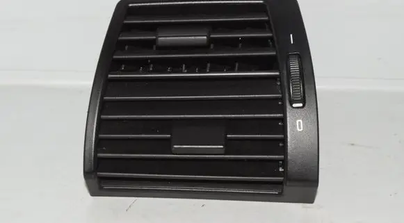 BMW X5 E53 Dashboard side air vent grill/cover trim 8402215